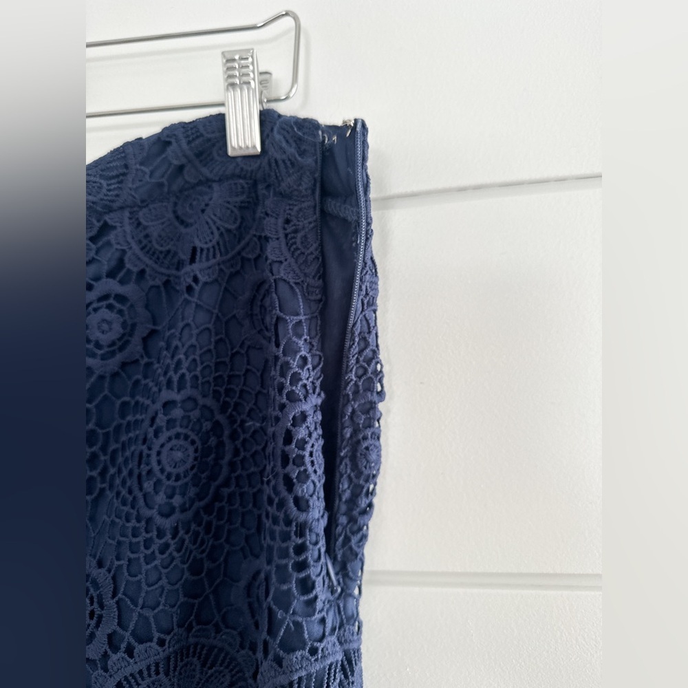 NWT - LeChateau Maxi Skirt - Navy - Lace Short Lining _ Size Large - Picture 4 of 8